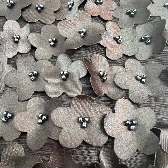 VERO Moda🖤Black Shift Dress Flower Appliques Size Small - Picture 9 of 11